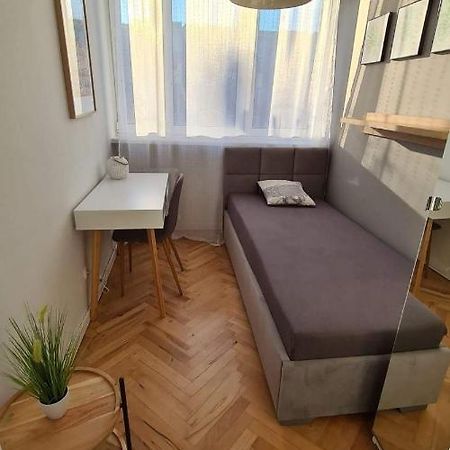 Zaporoska Rondo Wrocław Exteriör bild